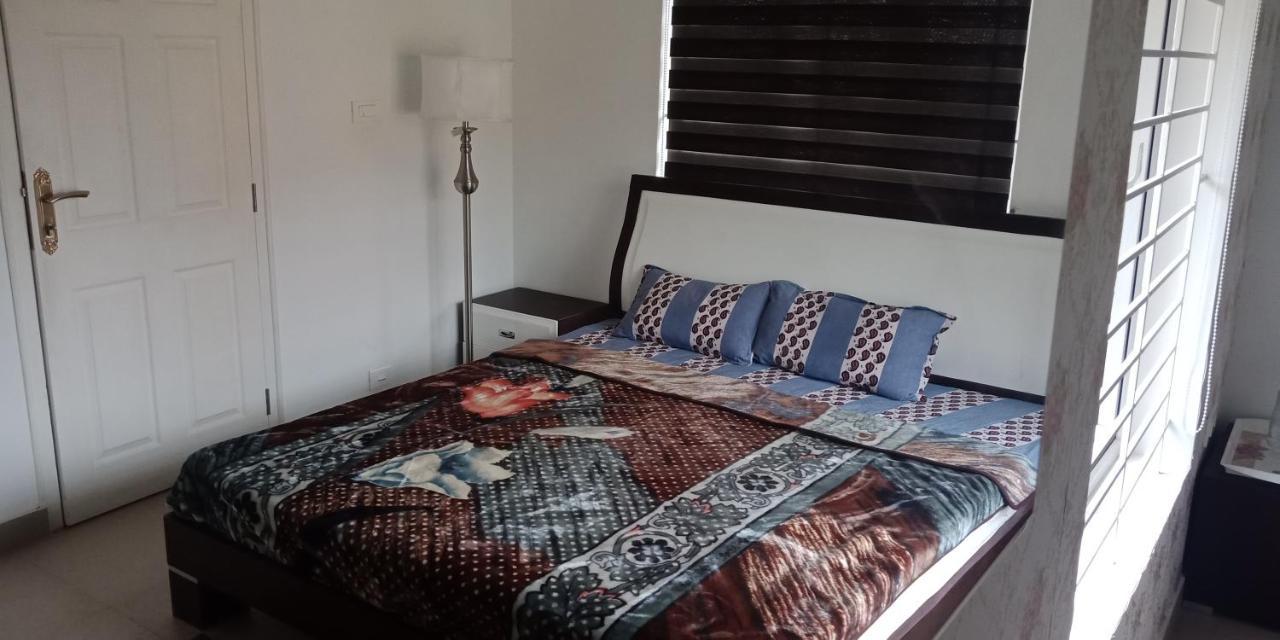 Aanvis Inn Udagamandalam Exterior foto